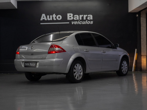 Renault Megane 1.6 DYNAMIQUE 16V FLEX 4P MANUAL