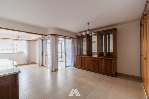 Imagen 12 de 19 de Venta Apartamento Pocitos 3 Dormitorios 2 Garaje