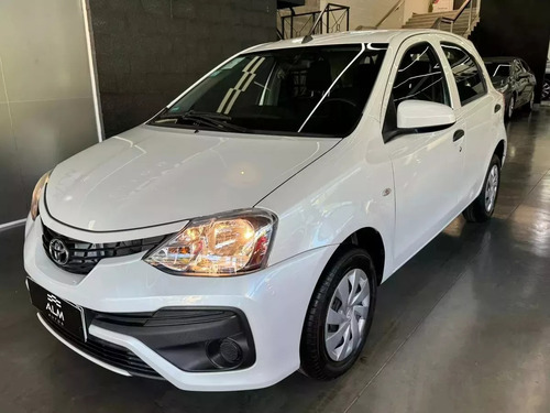 Toyota Etios 1.5 Sedan X