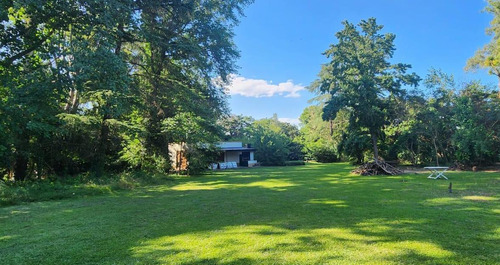 Quinta Con Casa De Huespedes En Venta - Parque Arbolado De 6.500 M² - Zelaya