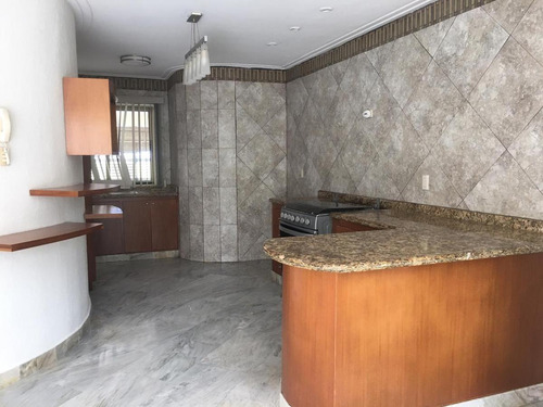 Imagen 4 de 11 de Costa De Oro, Casa En Renta De 3 Recámaras, Con Jardín Y Cuarto De Servicio