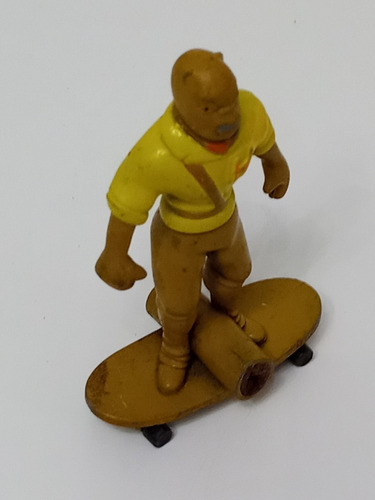 Muñeco Alien En Skate --10 Cm Sin Marca (Usado)