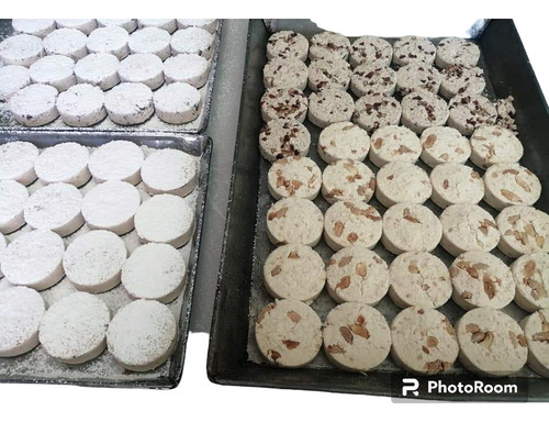 Polvorón Sevillano Nuez Y Almendra Por Kilo