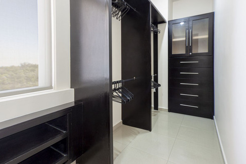 Departamento En Renta En Torre Arcángeles, San Pedro Garza García