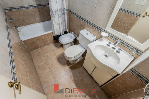 Departamento 2 Ambientes En Venta Apto Profesional Con Cochera Y Balcón En Caseros