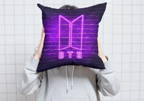 Cojin Decorativo Bts Logo Neon Diseño K-pop Grupo Art
