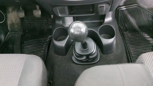 Nissan NP300 2.5 CHASIS CABINA DH AC PAQ. SEG