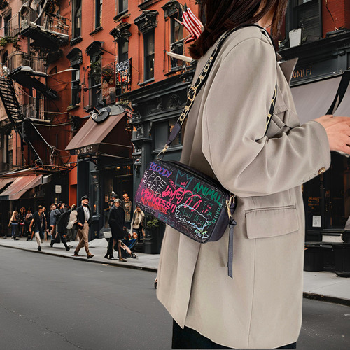 Bandolera Crossbody Bolso Mujer Elegante Y Casual Near Graffiti Níquel Negro