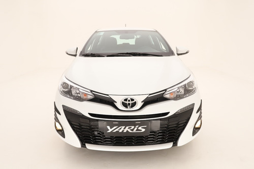 Imagen 8 de 15 de Toyota Yaris 1.5 Xls Pack Cvt 5p 2021 0km
