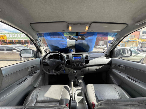 Toyota Hilux 2.5 4X2 CD 16V DIESEL 4P MANUAL
