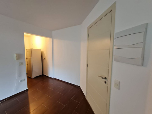 Imagem 1 de 13 de Apto Bela Vista | 1 Quartos | 49 M² | Cond: R$900.00 | 1 Vaga - 11uyndc