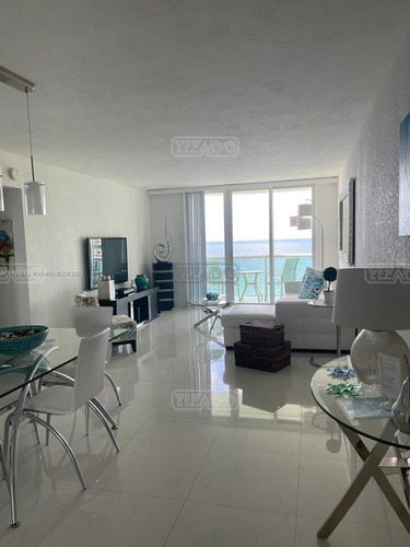 Departamento  En Venta En Hollywood, Miami, Florida