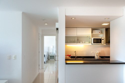 Imagen 4 de 30 de Venta , Wind Tower, 2 Dor. (ref: Lij-1412)