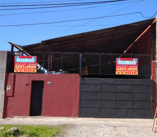 Imagen 1 de 1 de Cochera Cubierta Para Un Auto