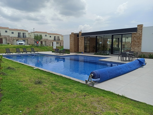 Imagen 20 de 22 de Casa En Venta Queretaro Con Pasillo Lateral Sureste