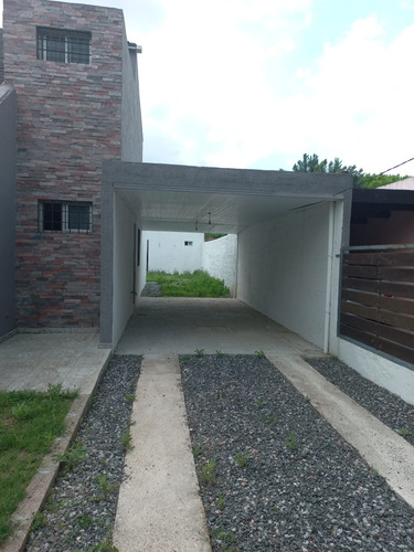 Vendo Casa Con Piscina A Estrenar Médanos De Solymar Sur A 7 De La Playa. Si Acepta Banco Usd 255.000 Dolares