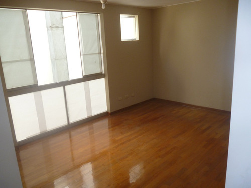 Imagen 7 de 12 de Ocacion Zona Exclusiva Departamento En Surco
