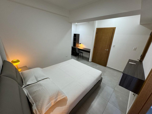 Apartamento Amueblado Nuevo En El Vergel