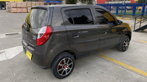 Imagen 5 de 16 de Suzuki Alto 1.0