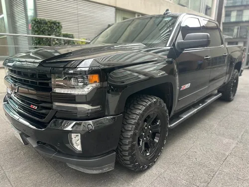 Chevrolet Cheyenne 6.2 2500 Cab Dob Midnight Edition 4x4 At
