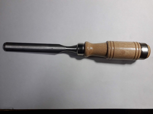 Gubia Urko 16 Mm Madera Cromo Vanadio Profesional