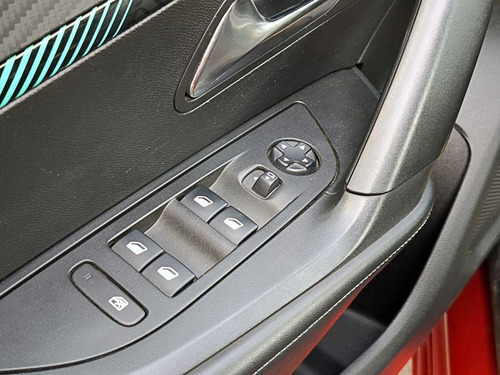 Peugeot 2008 Allure Pack