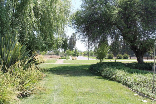 Sitio En Exclusivo Condominio De Primer Nivel