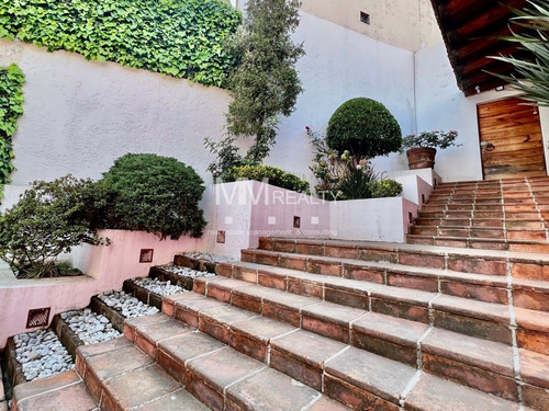 Imagen 22 de 30 de Lomas De Las Palmas - Hermosa En Privada Y Con Jardín / Beau