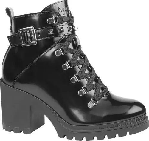 Botines con estoperoles sale