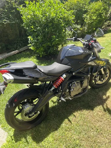 Vendo Benelli Tnt600 2500km En Garantía