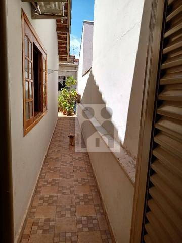 Imagem 6 de 19 de Casa Com 4 Dormitórios À Venda, 178 M² Por R$ 330.000,00 - Jardim Roberto Benedetti - Ribeirão Preto/sp - Ca0871