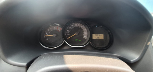Imagem 10 de 14 de Renault Sandero