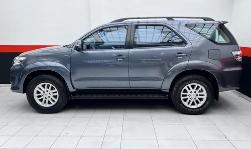 Toyota Fortuner 2.7l 4x2