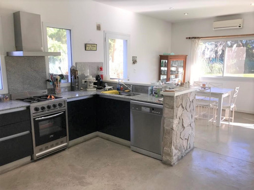 Casa En Venta St Matthews Oportunidad