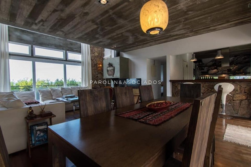 Hermosa Casa Con Vista Al Mar!!- Ref: 3111