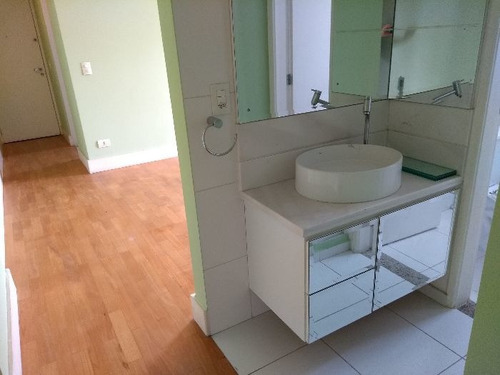Apartamento À Venda Na Avenida Dom Pedro I, Vila Osasco, Osasco - Sp - Liv-12150