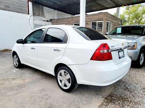 Imagen 5 de 14 de Chevrolet Aveo 2017 1.6 Lt Modelo 2017