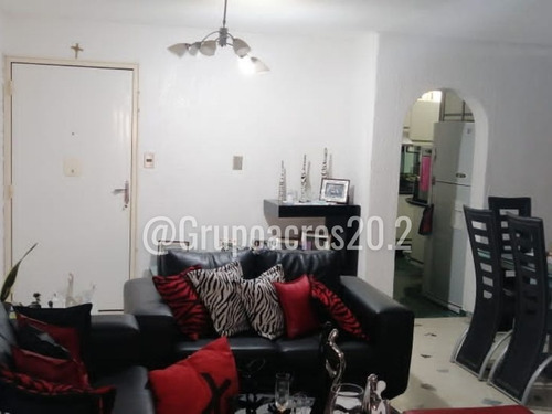 Imagen 6 de 12 de En Venta Bello Apartamento Actualizado Muy Centrico La Matica Los Teques Edo Miranda. Ah