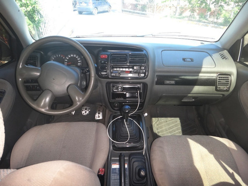 Imagen 10 de 14 de Chevrolet Grand Vitara Sincrónica 4x4