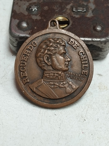 Medalla Antigua Bernardo Ohiggins 