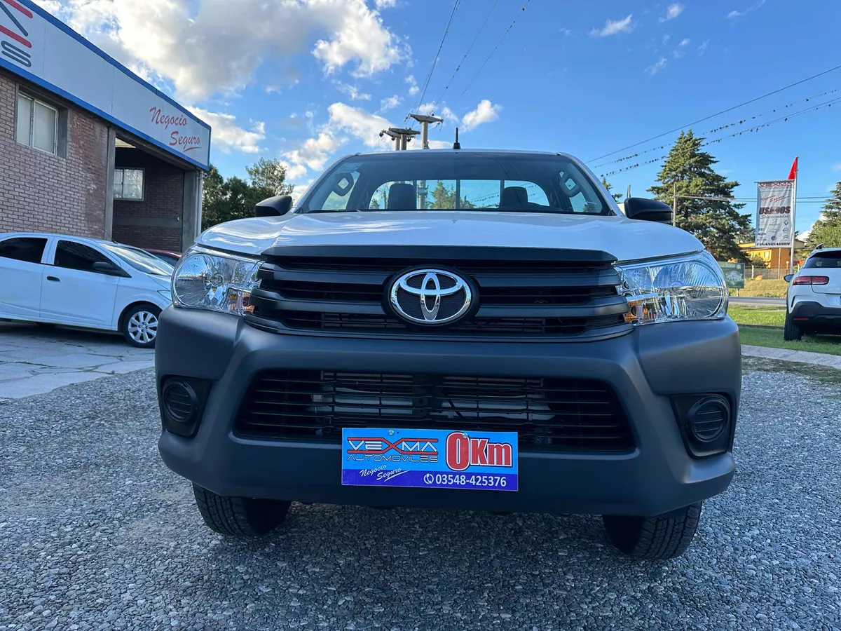 Toyota Hilux Dx Cabina Simple 4x4