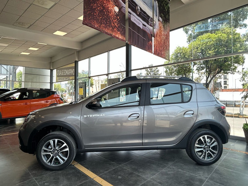 Renault Stepway 5p Intens L4/1.6 Aut