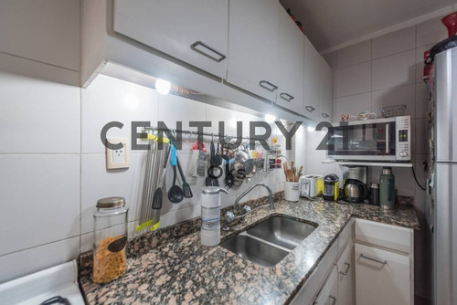Imagen 23 de 30 de Departamento 3 Ambientes Con Balcon Y Baulera Belgrano