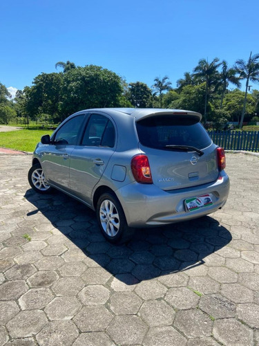 Imagem 7 de 10 de Nissan March Sv 1.0 12v Flex 5p