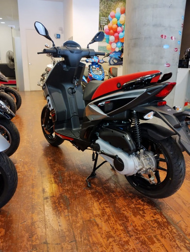 Imagen 5 de 15 de Aprilia Sr 160