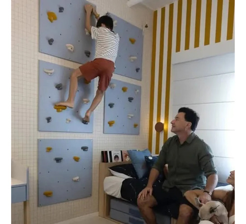 Parede De Escalada Infantil Em Mdf 4 Módulos Com 5 Agarras