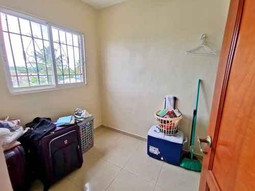 Imagen 27 de 29 de Hermoso Apartamento Como Nuevo En Colinas De Los Rios 4to. Piso