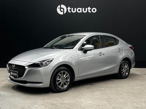 2022 Mazda 2 1.5 V Auto Skyactive