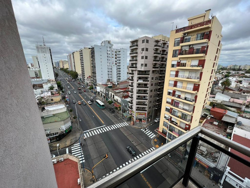 Avenida Mitre 1660, Avellaneda ¡dos Ambientes Amplio Al Frente!