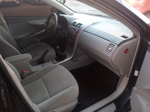 Imagen 8 de 14 de Toyota Corolla 2008 1.8 Xei Mt